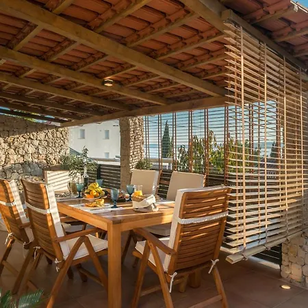 Paradiso With Private Jacuzzi And Terrace Апартаменты Трогир