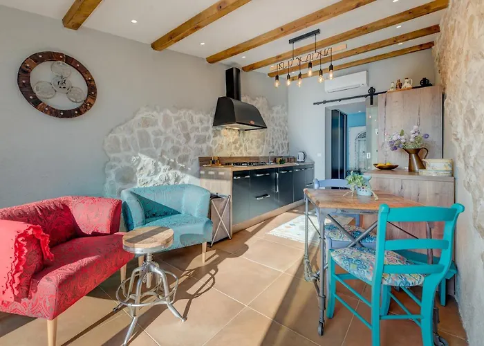 Paradiso With Private Jacuzzi And Terrace Appartement