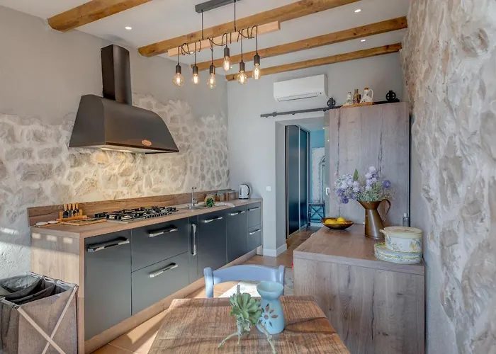 Appartement Paradiso With Private Jacuzzi And Terrace *