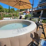 Paradiso With Private Jacuzzi And Terrace *