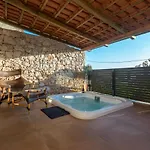 Apartman Paradiso With Private Jacuzzi And Terrace *
