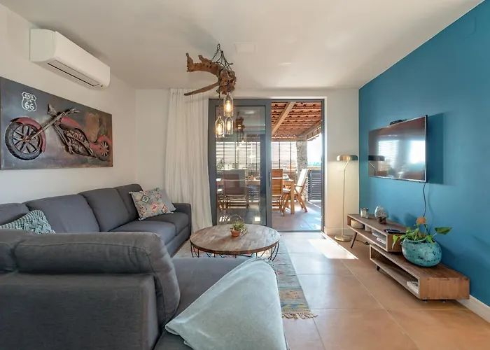 Paradiso With Private Jacuzzi And Terrace Τρογκίρ