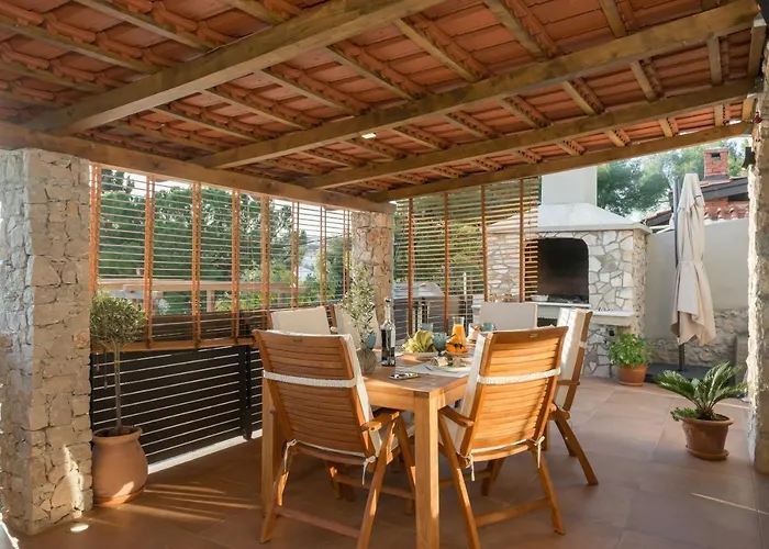 Paradiso With Private Jacuzzi And Terrace