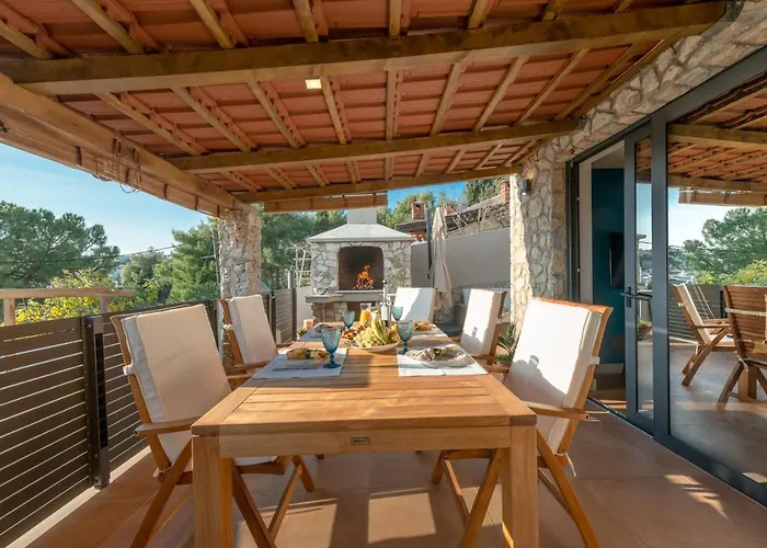 Paradiso With Private Jacuzzi And Terrace Διαμέρισμα *